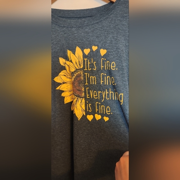 It's Fine T shirt with Sunflower - Picture 3 of 4